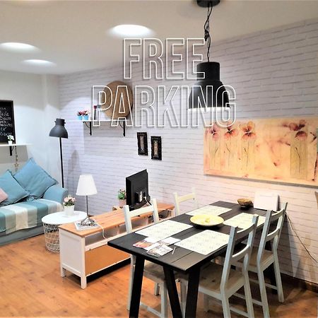 Logrocity Corazon De Logrono Parking Privado Gratis Kültér fotó